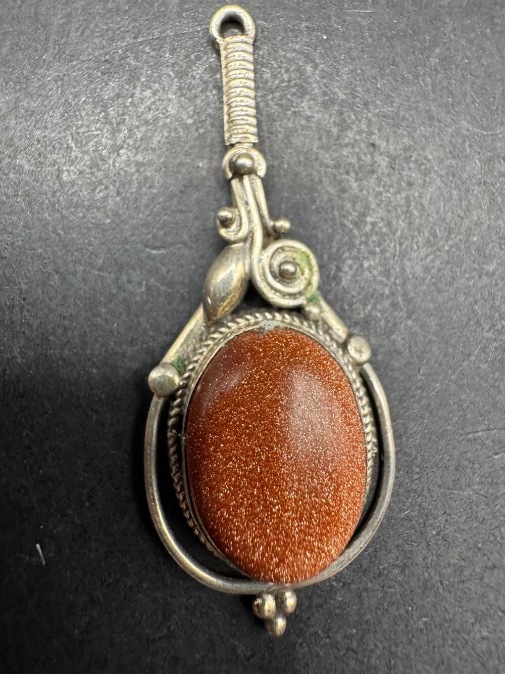 Golden Sunstone Gemstone Handmade Silver Tone Jewelry Oval Pendant 50mm